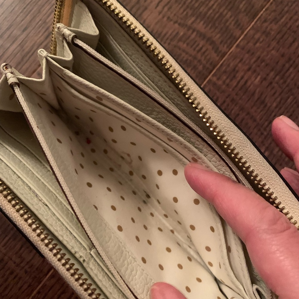 Kate Spade wallet - Picture 9 of 14